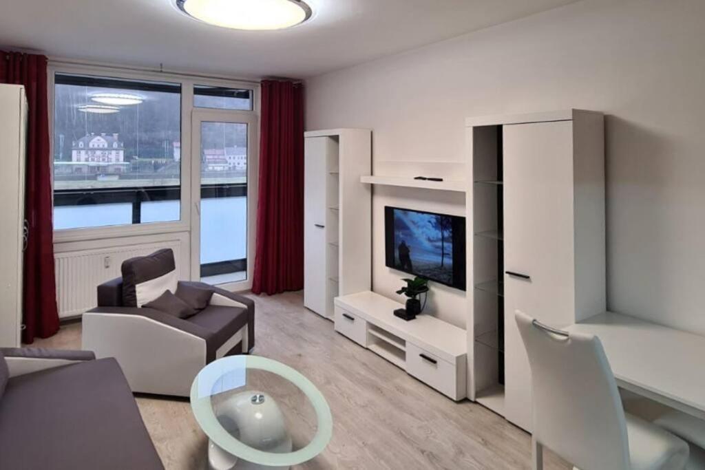 Utulny Apartman V Centru, S Krasnym Vyhledem Decin Kültér fotó
